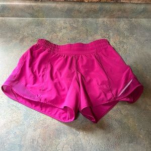 Lululemon Hotty Hot 4” Inseam Shorts